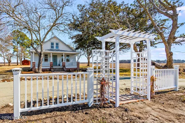 $295,000 | 22917 Highway 55, Oriental, NC 28571