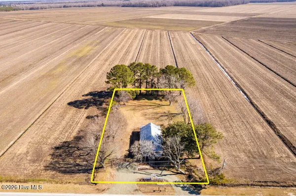$295,000 | 22917 Highway 55, Oriental, NC 28571