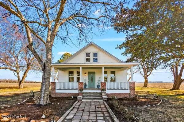 $295,000 | 22917 Highway 55, Oriental, NC 28571