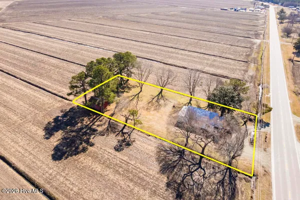 $295,000 | 22917 Highway 55, Oriental, NC 28571