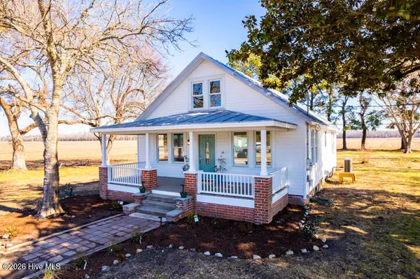 $295,000 | 22917 Highway 55, Oriental, NC 28571