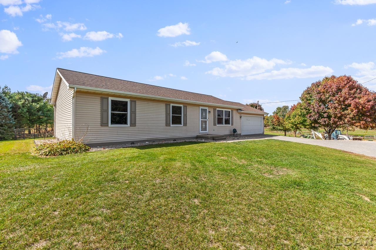6710 Norvell Road Brooklyn, MI 49230 - Photo 4 of 36 50092444-3.JPG