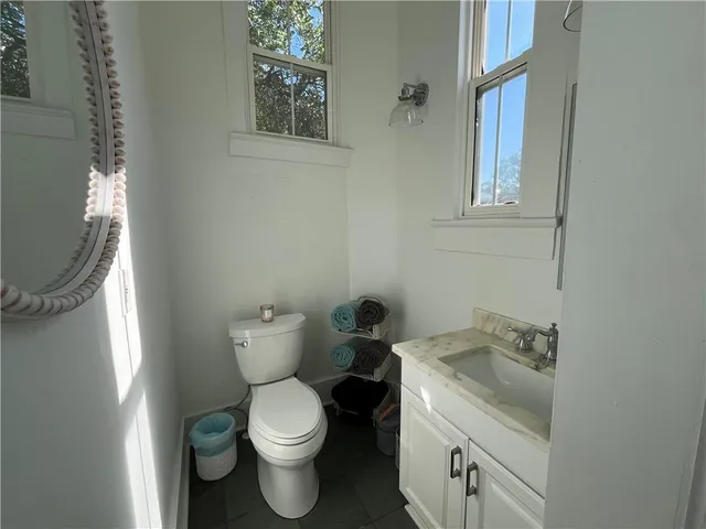 $1,500 | 5127 Prytania Street, Unit 5, New Orleans, LA 70115