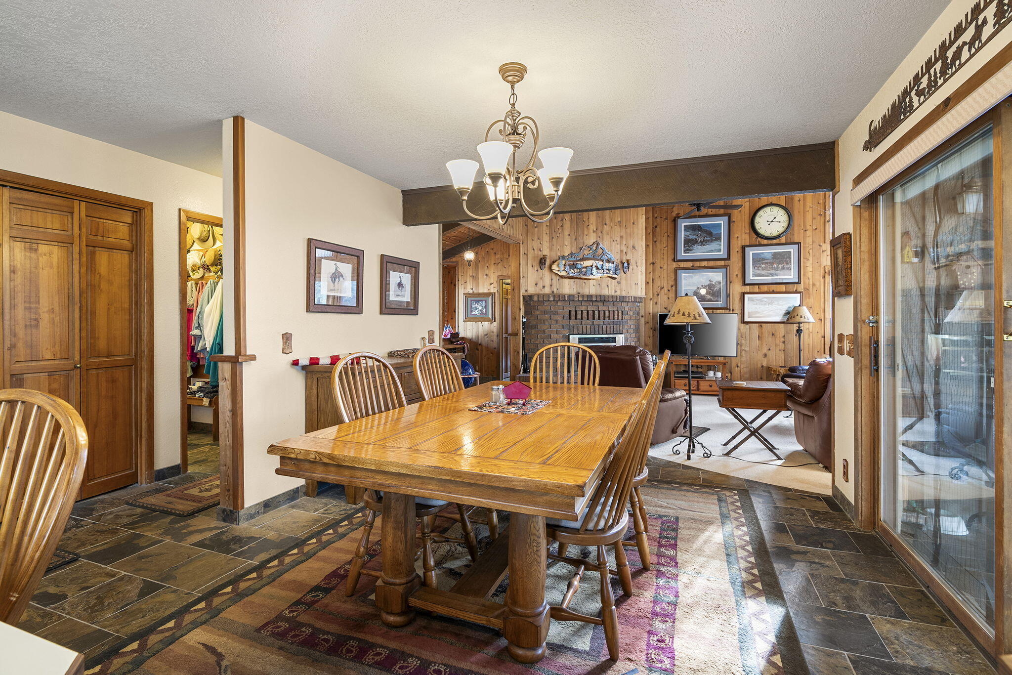 69944 Meadow View Road Sisters, OR 97759 - Photo 13 of 68 13-web-or-mls-_DSC1526