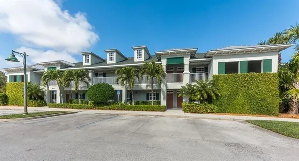 $2,250 | 4350 Doubles Alley Drive, Unit 104, Vero Beach, FL 32967