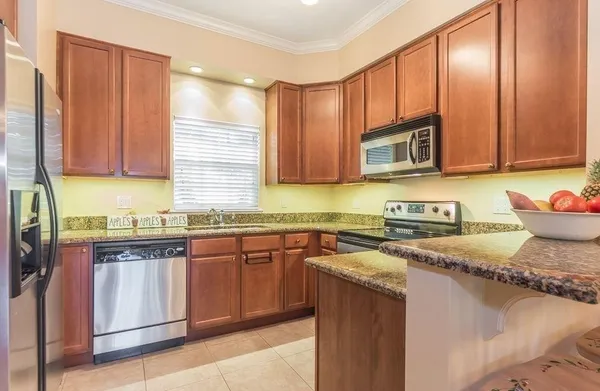 $2,250 | 4350 Doubles Alley Drive, Unit 104, Vero Beach, FL 32967