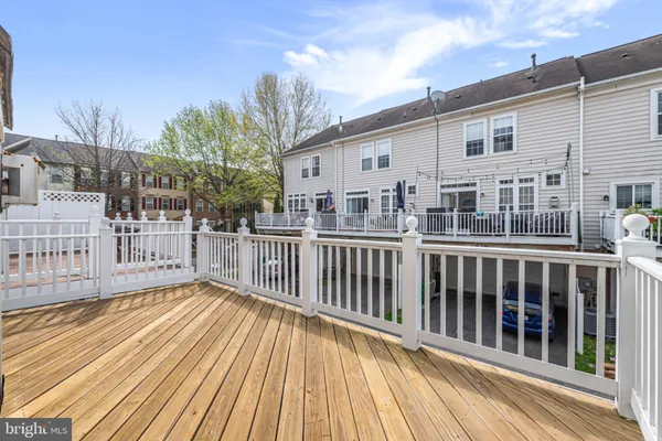 $3,500 | 631 Gatestone Street, Gaithersburg, MD 20878