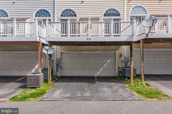 $3,500 | 631 Gatestone Street, Gaithersburg, MD 20878