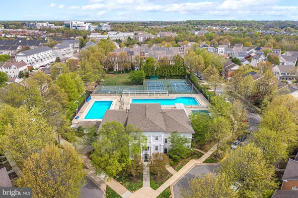 $3,500 | 631 Gatestone Street, Gaithersburg, MD 20878