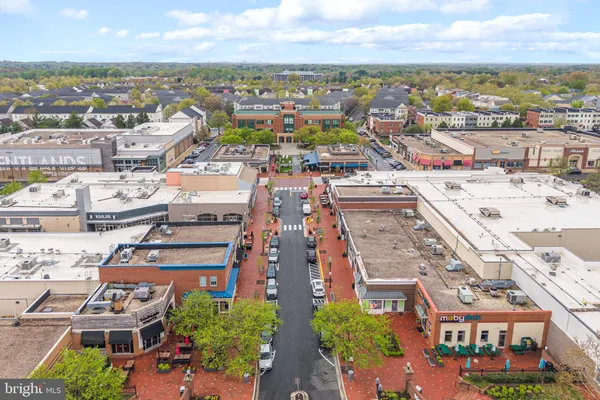 $3,500 | 631 Gatestone Street, Gaithersburg, MD 20878