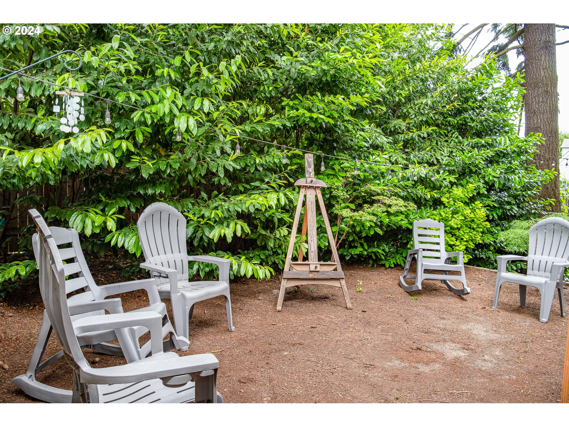 383 Irving Road Eugene, OR 97404 - Photo 36 of 37 Gallery Image 36