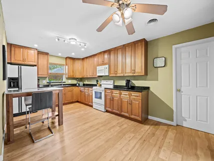 $775,000 | 1320 Southwest 55th Avenue, Plantation, FL 33317