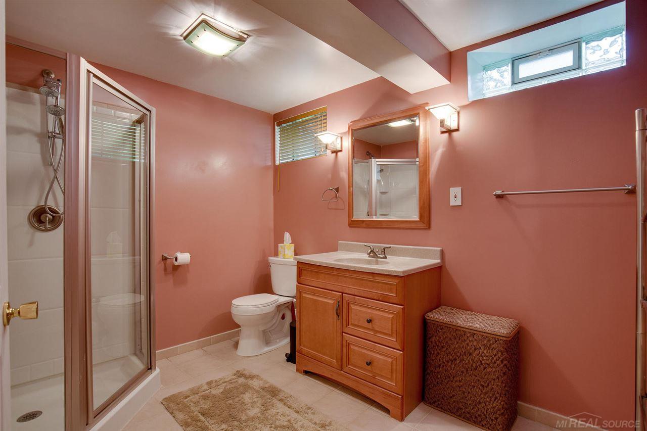 2800 York Road Rochester Hills, MI 48309 - Photo 21 of 26