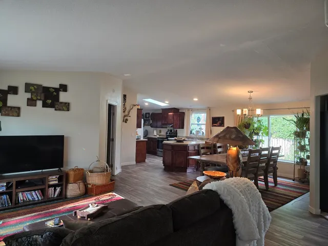 $339,000 | 604 North West Street, Chewelah, WA 99109