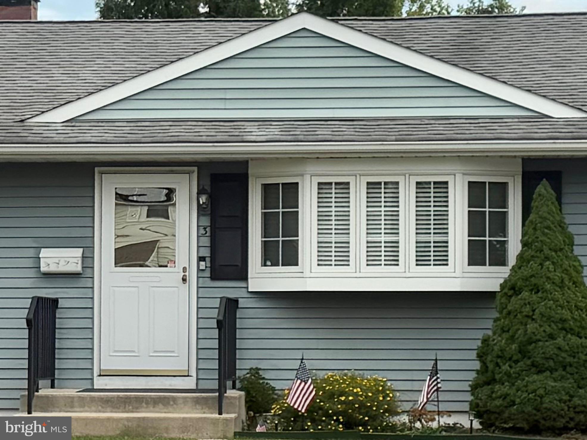 3 Shellflower Lane Hamilton, NJ 08690 - Photo 3 of 20 Gallery Image 3