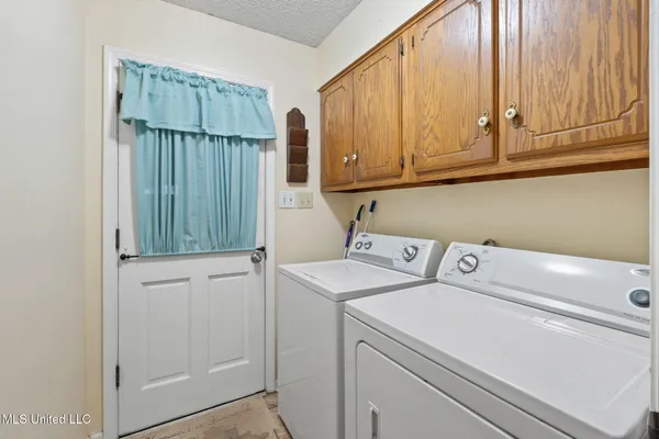 $265,000 | 2774 Itasca Drive, Nesbit, MS 38651