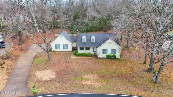 $265,000 | 2774 Itasca Drive, Nesbit, MS 38651