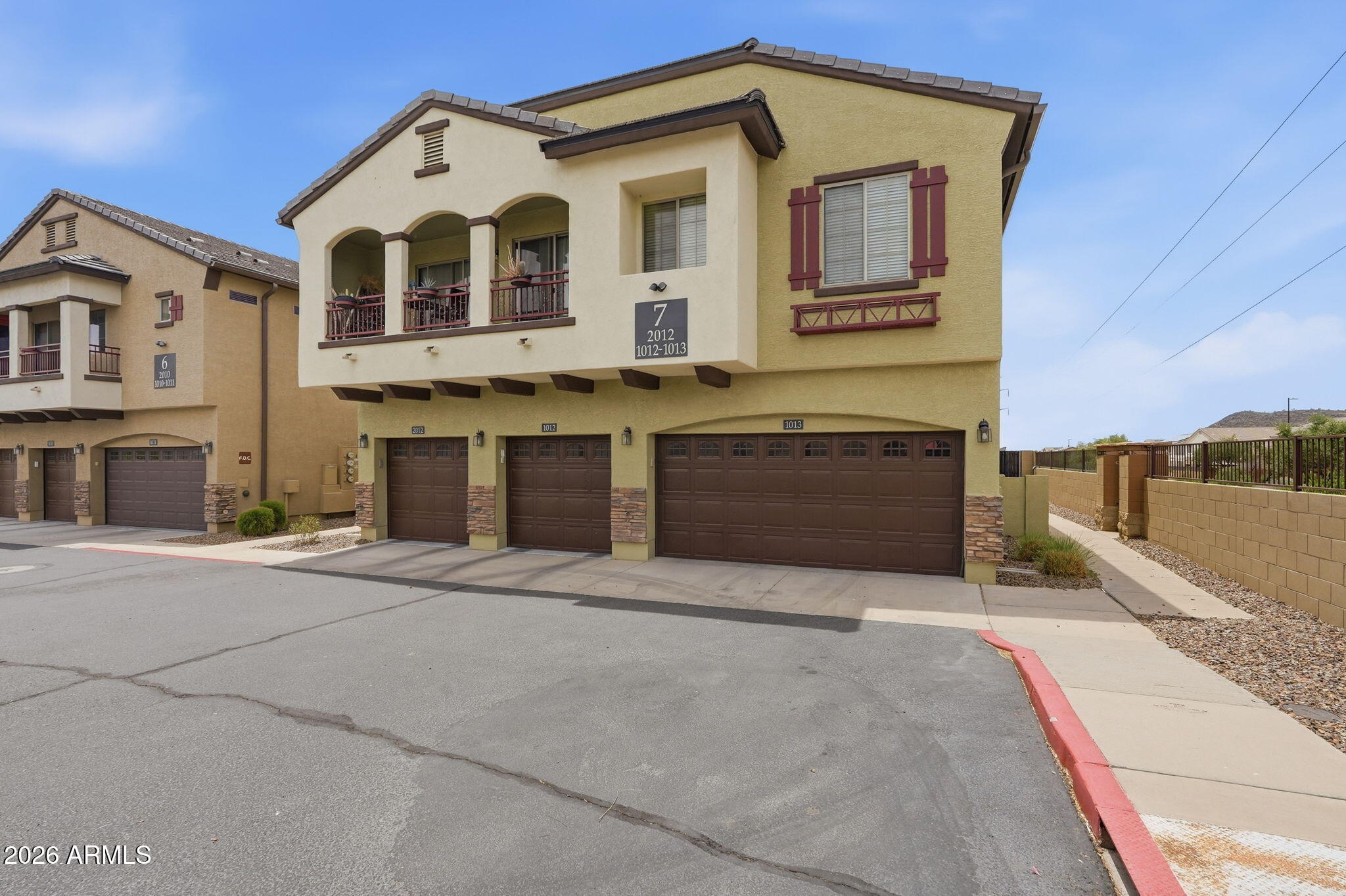 2725 East Mine Creek Road, Unit 1013 Phoenix, AZ 85024 - Photo 1 of 41 3-web-or-mls-ListerPros_Reshoot_003