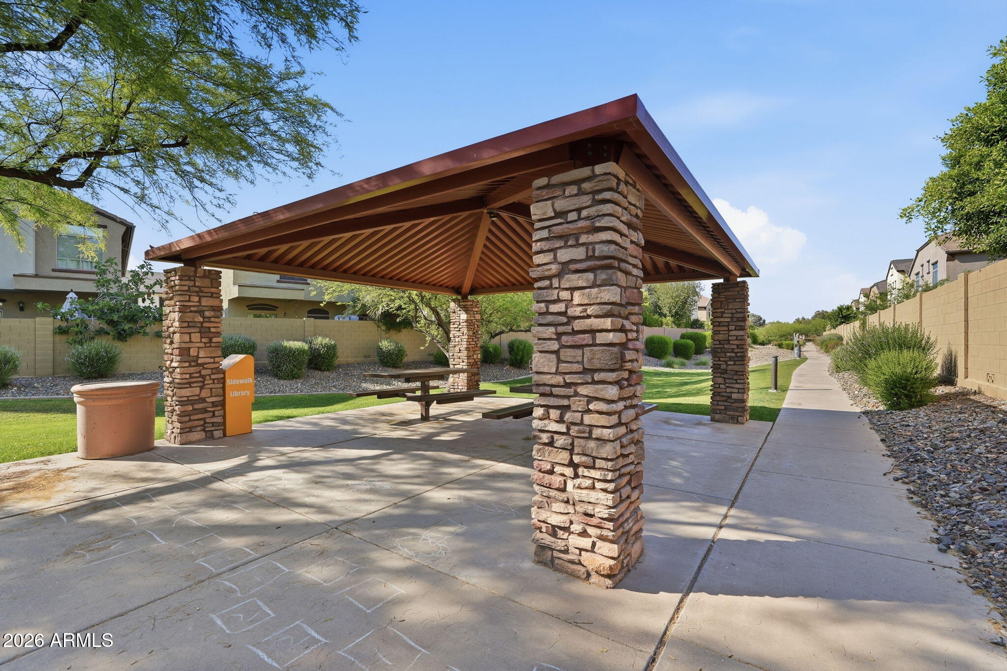 2725 East Mine Creek Road, Unit 1013 Phoenix, AZ 85024 - Photo 36 of 41 037_ListerPros