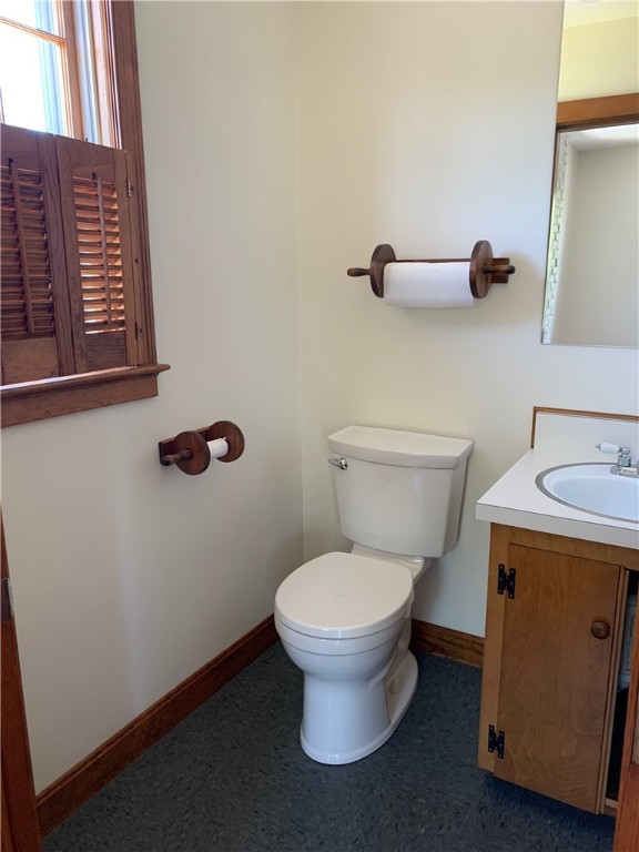2918 East Main Road Portsmouth, RI 02871 - Photo 13 of 16