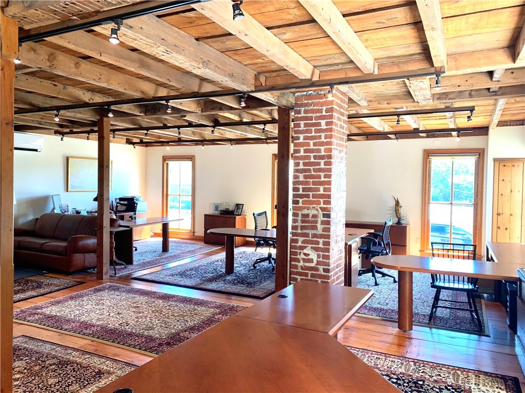 2918 East Main Road Portsmouth, RI 02871 - Photo 8 of 16