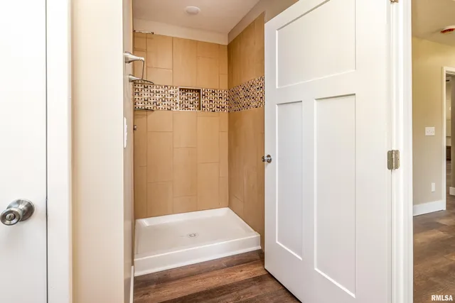 $290,900 | 109 Brase Street, Marion, IL 62959