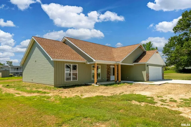 $290,900 | 109 Brase Street, Marion, IL 62959