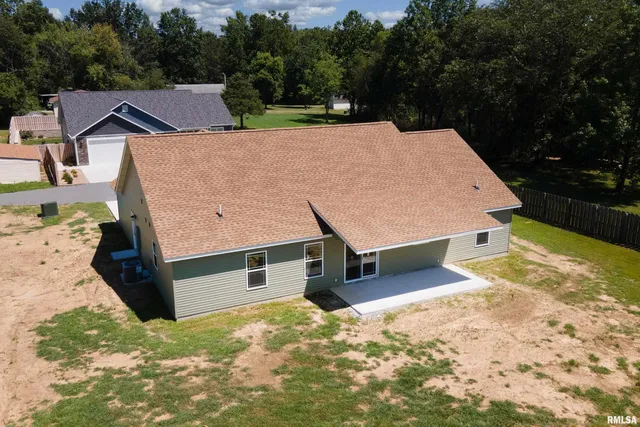 $290,900 | 109 Brase Street, Marion, IL 62959