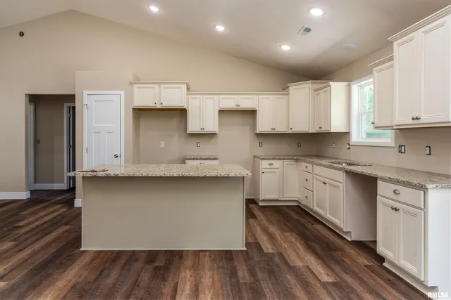 $290,900 | 109 Brase Street, Marion, IL 62959