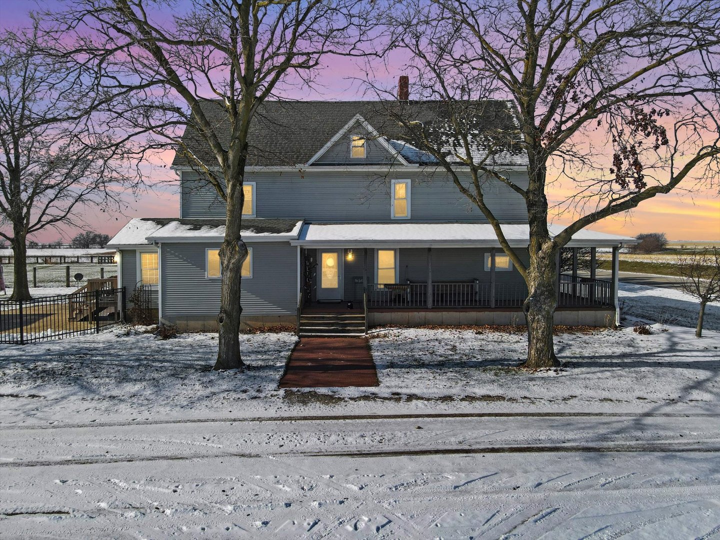 9876 East 1700 North Road Pontiac, IL 61764 - Photo 1 of 61 Gallery Image 1