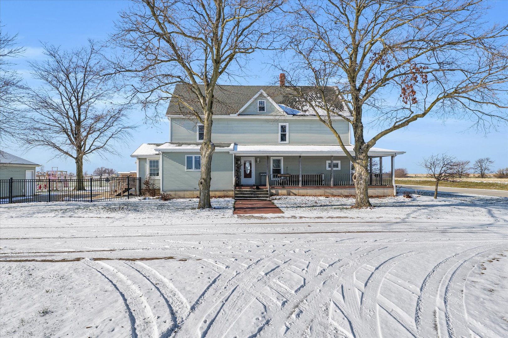 9876 East 1700 North Road Pontiac, IL 61764 - Photo 5 of 61 Gallery Image 5