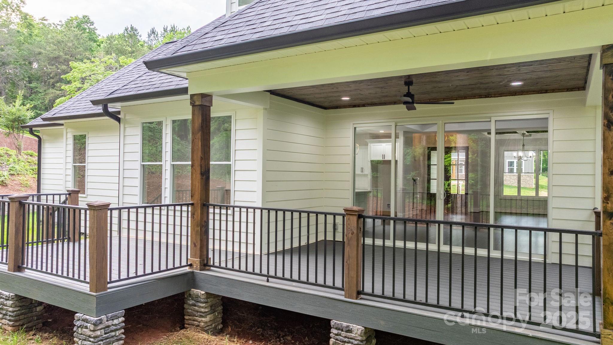 3732 Whitney Drive Northeast Hickory, NC 28601 - Photo 11 of 48