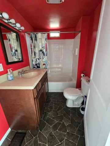 $115,400 | 7441 Cambria Road, Hillsdale, MI 49242