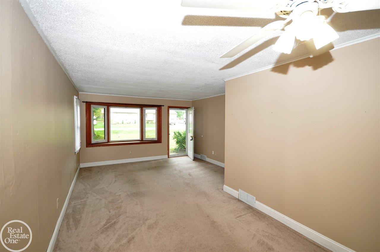 2914 Simpson Drive Rochester Hills, MI 48309 - Photo 6 of 13
