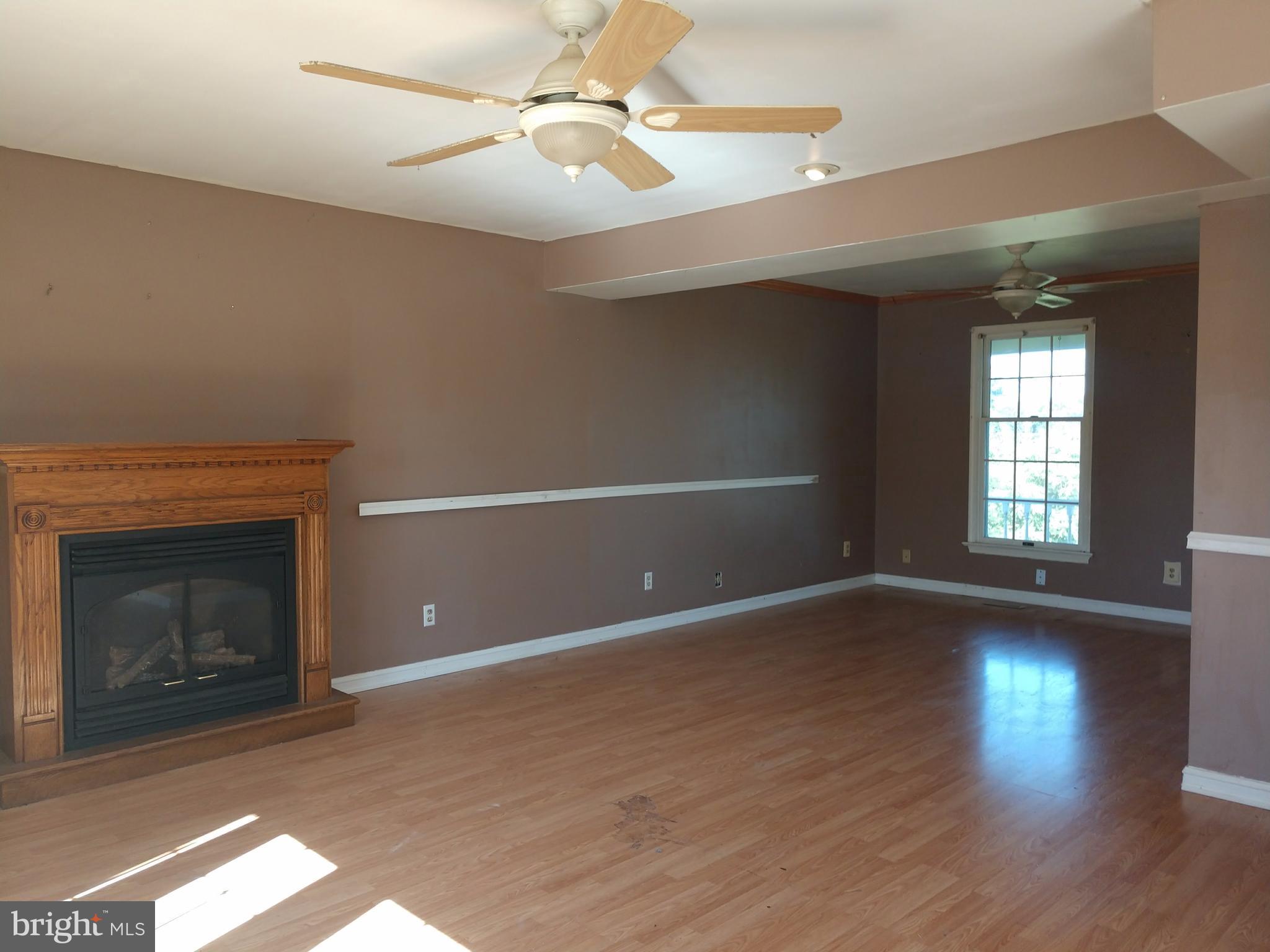 11701 Good Intent Road Keymar, MD 21757 - Photo 11 of 24 Living Room