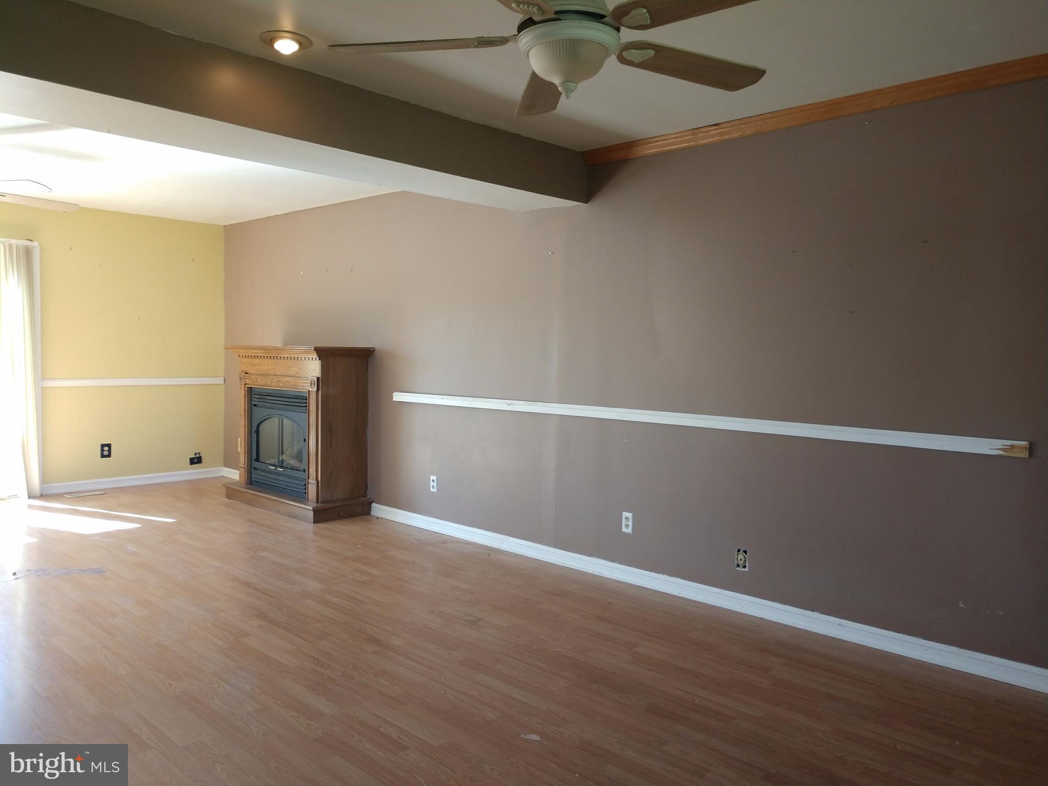 11701 Good Intent Road Keymar, MD 21757 - Photo 12 of 24 Living Room