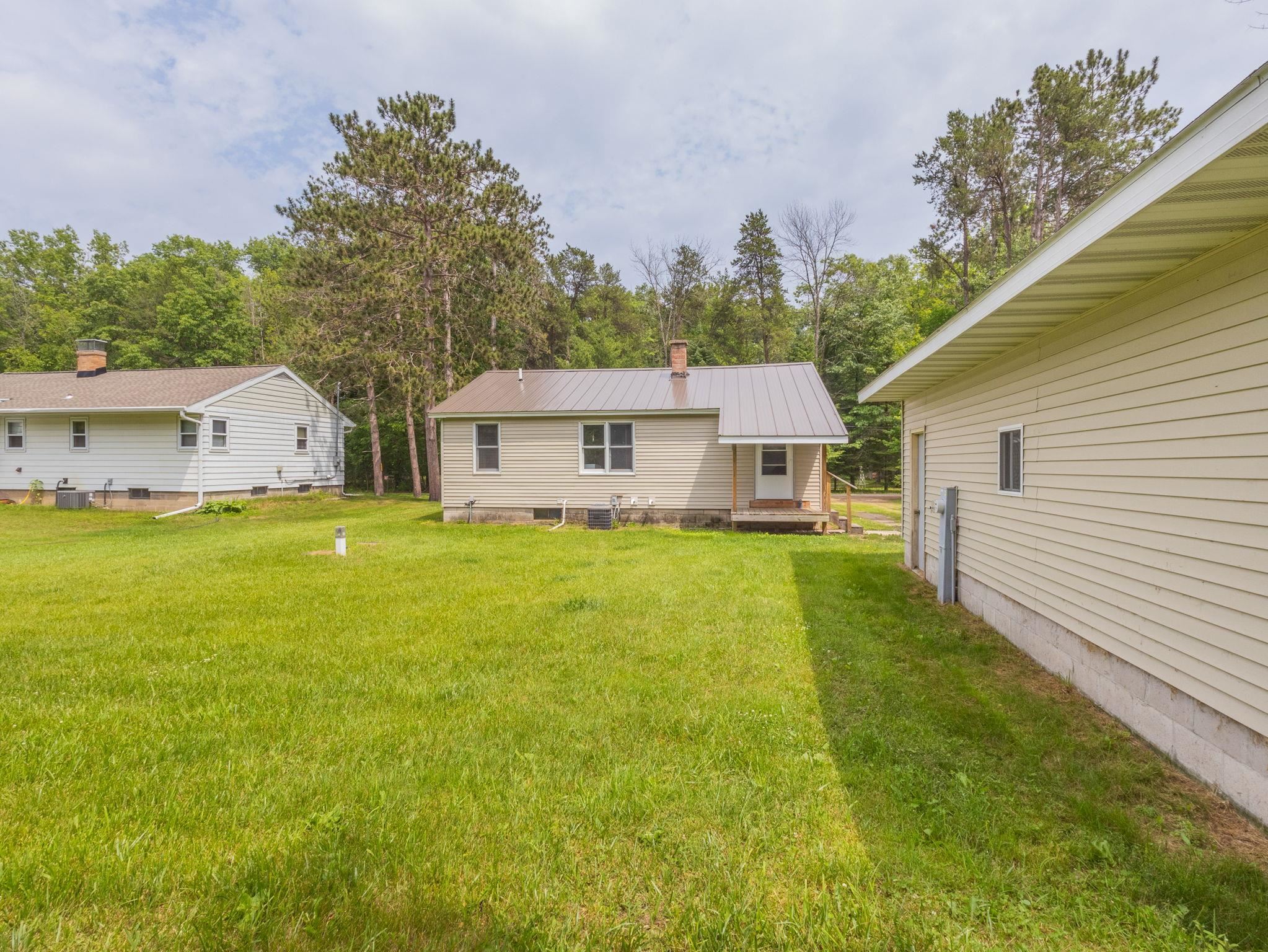 W605 Wiegers Road Marinette, WI 54143 - Photo 22 of 24