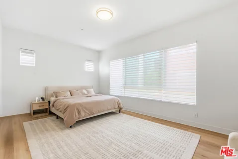 $2,600,000 | 12642 Sandhill Lane, Unit 1, Playa Vista, CA 90094