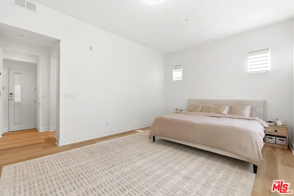 $2,600,000 | 12642 Sandhill Lane, Unit 1, Playa Vista, CA 90094