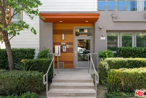 $2,600,000 | 12642 Sandhill Lane, Unit 1, Playa Vista, CA 90094