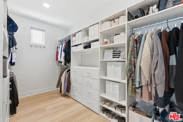 $2,600,000 | 12642 Sandhill Lane, Unit 1, Playa Vista, CA 90094