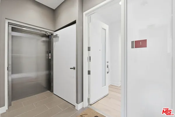 $2,600,000 | 12642 Sandhill Lane, Unit 1, Playa Vista, CA 90094