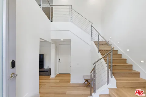 $2,600,000 | 12642 Sandhill Lane, Unit 1, Playa Vista, CA 90094