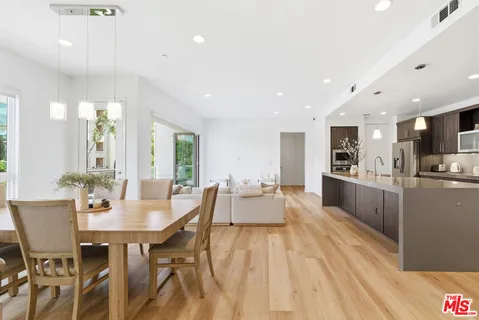 $2,600,000 | 12642 Sandhill Lane, Unit 1, Playa Vista, CA 90094