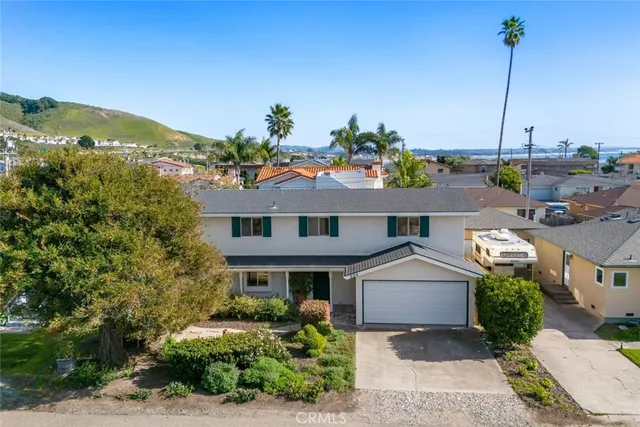 $1,799,000 | 229 Pier Avenue, Pismo Beach, CA 93449