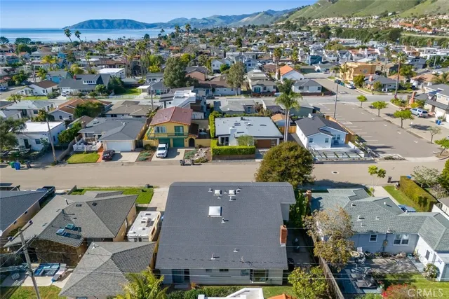 $1,799,000 | 229 Pier Avenue, Pismo Beach, CA 93449