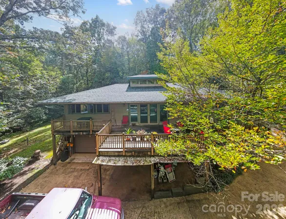 $515,000 | 428 Lakeland Drive, Pisgah Forest, NC 28768