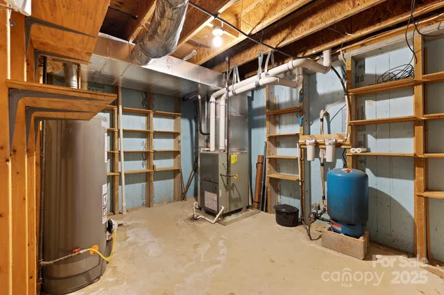 a view of a building with the view of the house