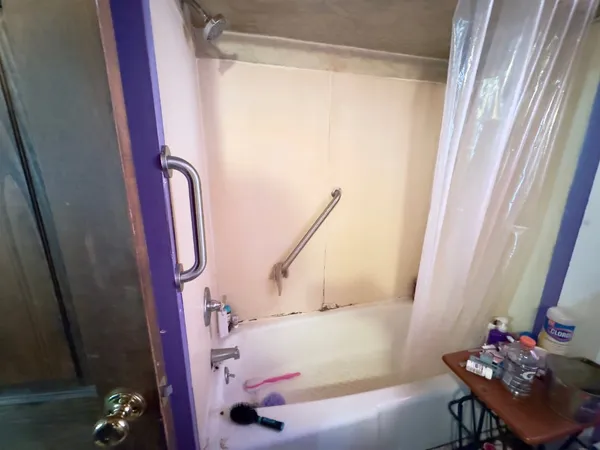 $275,000 | 552 Main Street, Sturbridge, MA 01518