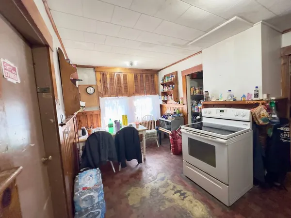 $275,000 | 552 Main Street, Sturbridge, MA 01518